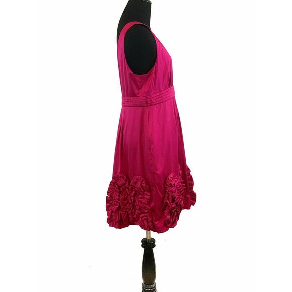 Wayne Cooper Fuchsia Appliqué Deep V neck Cocktail Dress Size 4 - Picture 7 of 10